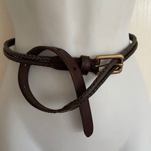 Unique brown braided leather belt w brass buckle